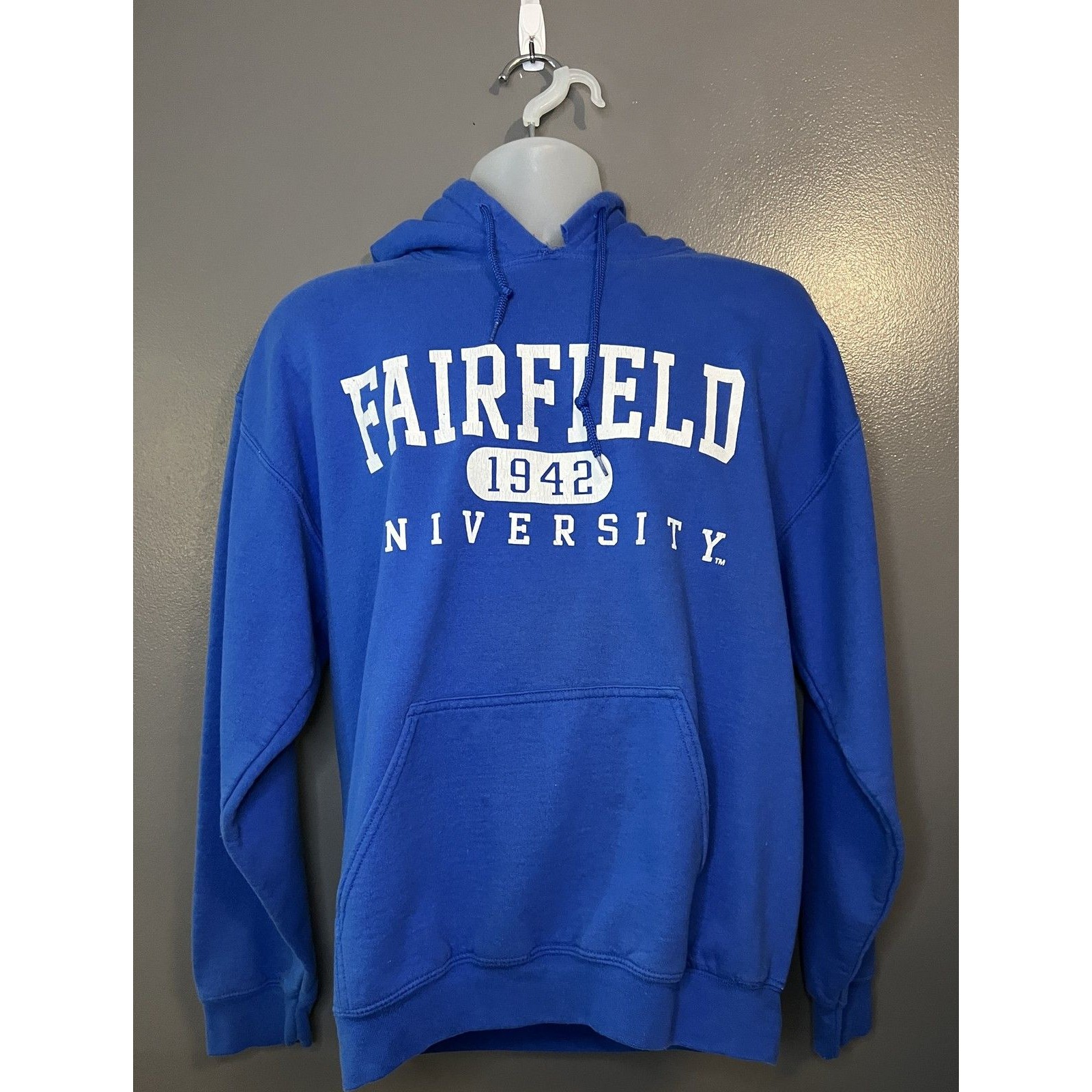 Fairfield University Hoodie Mens Large Pullover 1942 Mv Sport College Sweatshirt